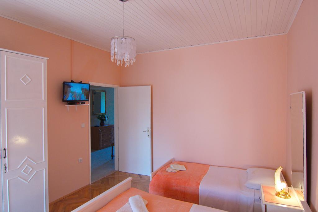 Apartment And Rooms Toka Zadar Exterior photo