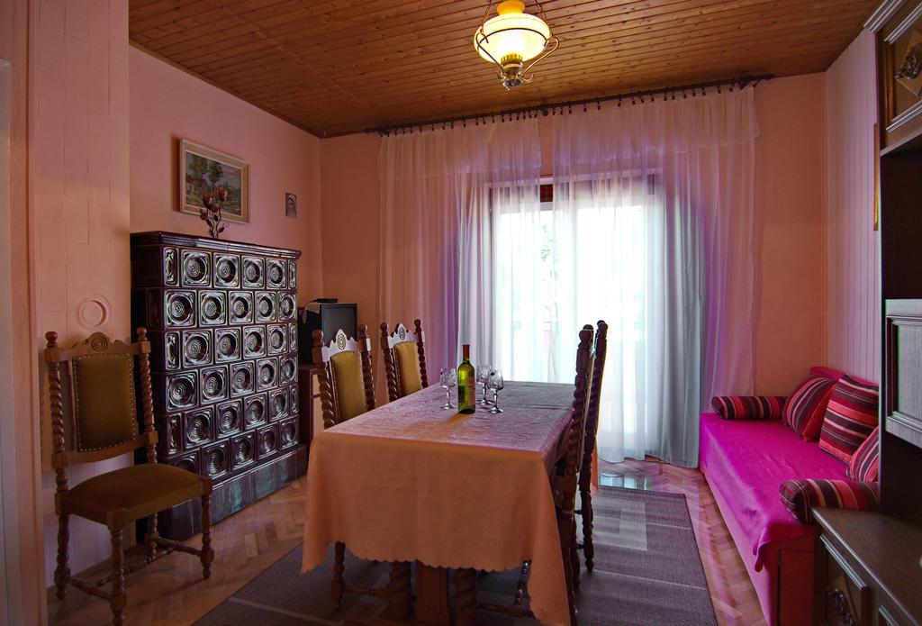 Apartment And Rooms Toka Zadar Exterior photo