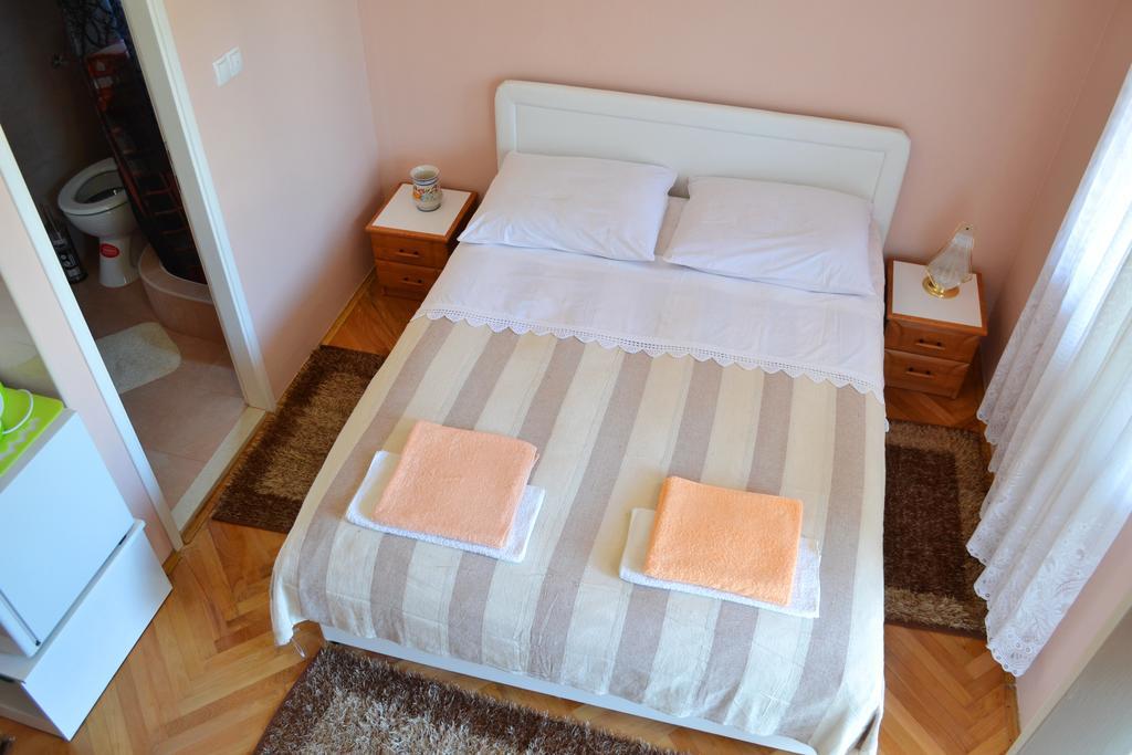 Apartment And Rooms Toka Zadar Room photo